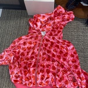 Pink, heart design cropped hoodie